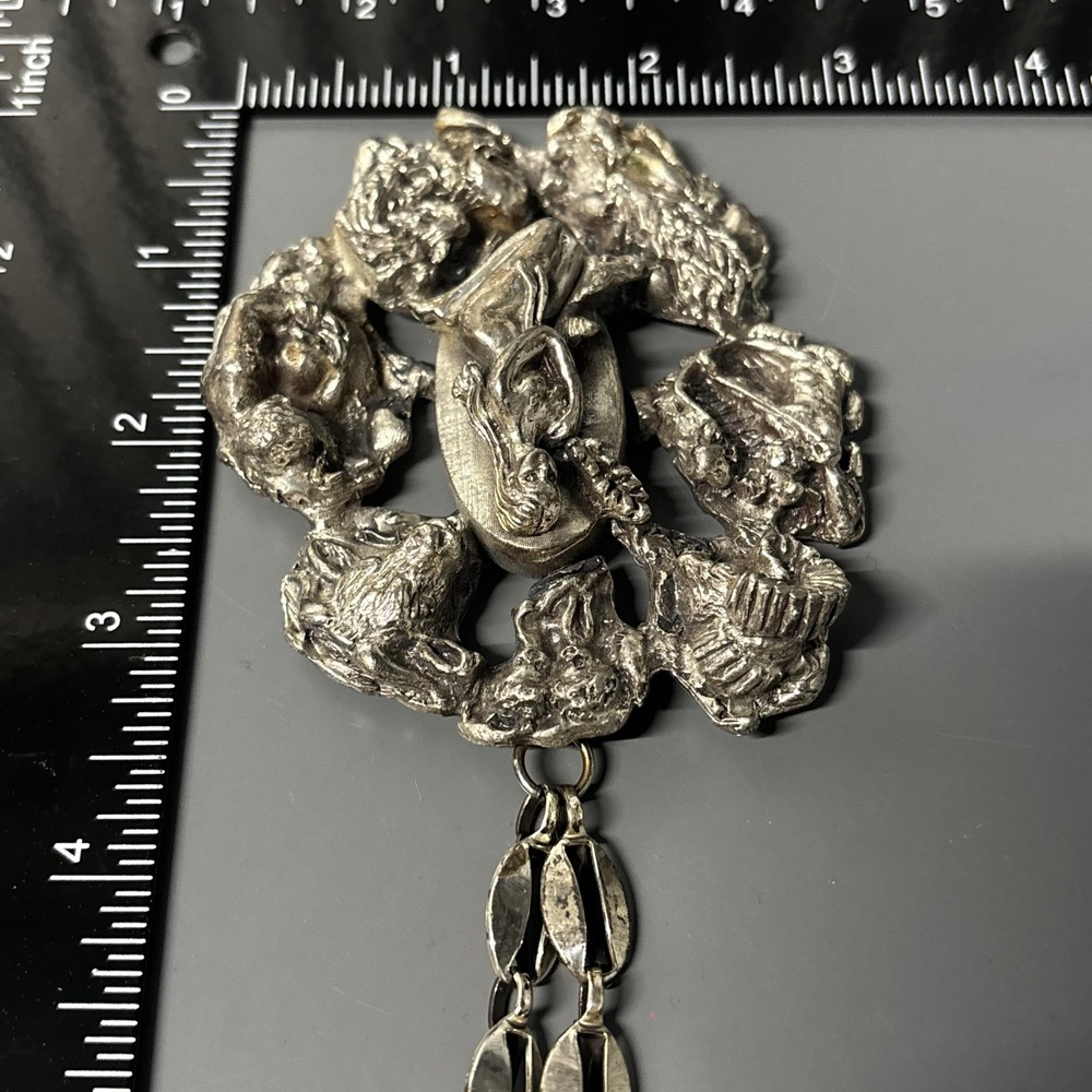 Vintage Tortolani Zodiac Medallion Pendant Necklace‎ Silver Tone Signed Large - Picture 8 of 14